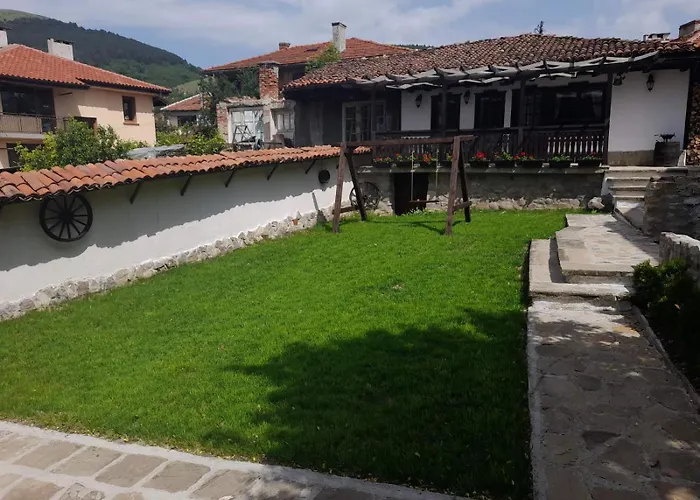 Holiday home -абаджиевата къща Kotel